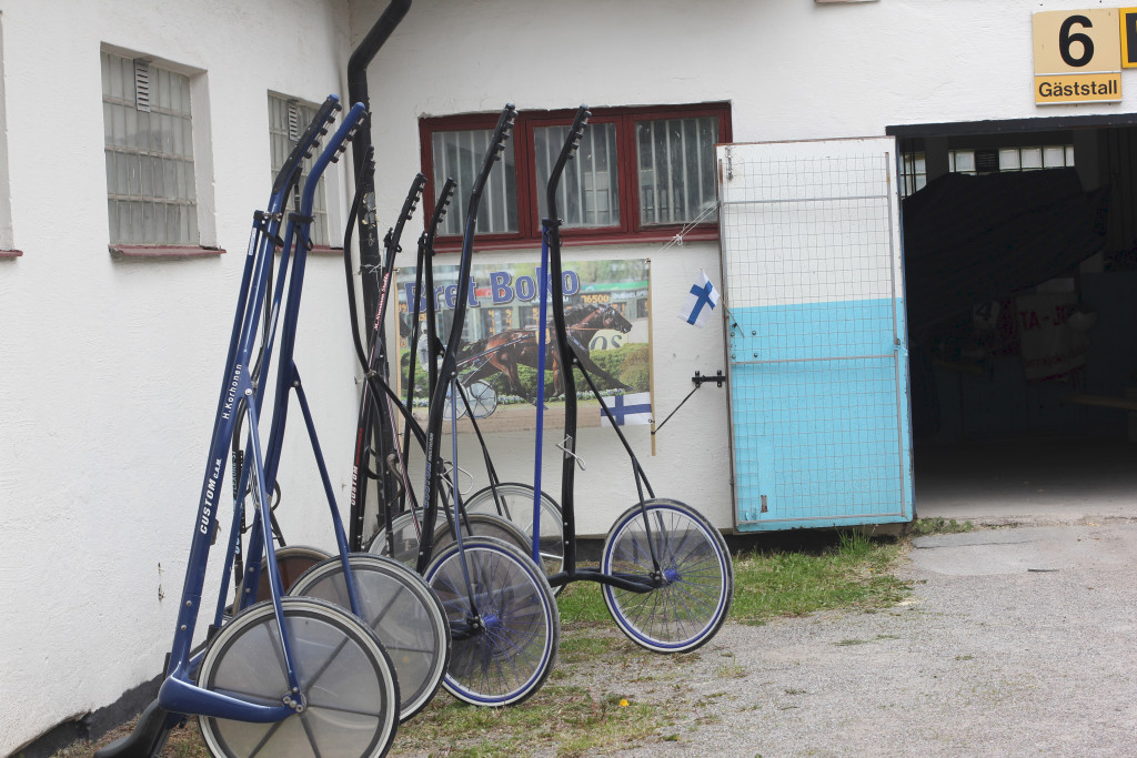 ea2addbf-782a-49e5-a52c-5df1182149f6